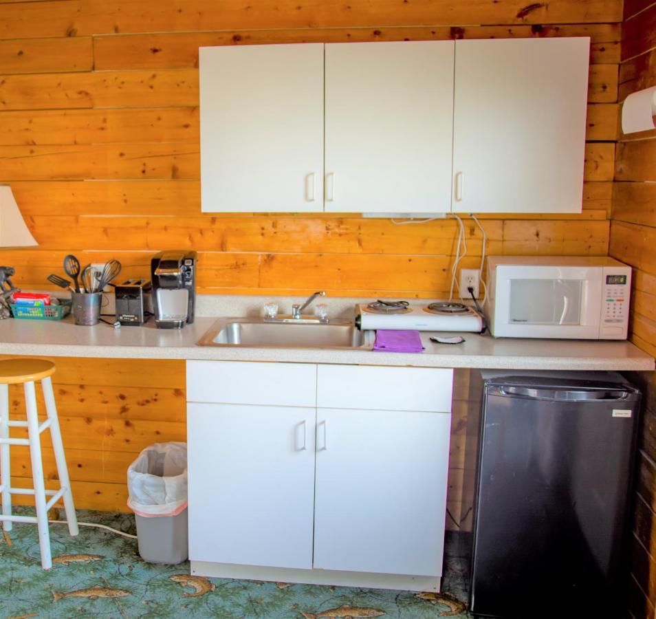 Homer Floatplane Lodge Bilik gambar